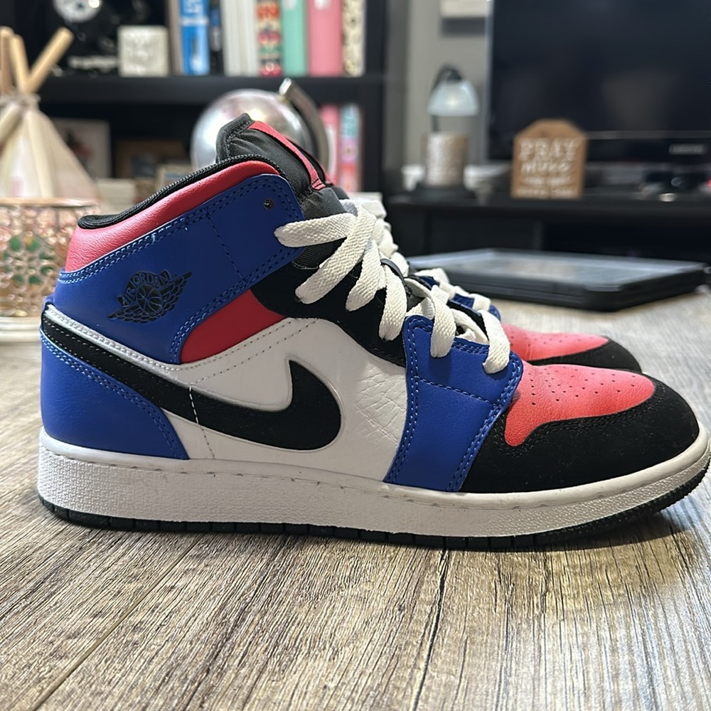 Jordan 1 Mid Top 3 - Picture 4 of 5